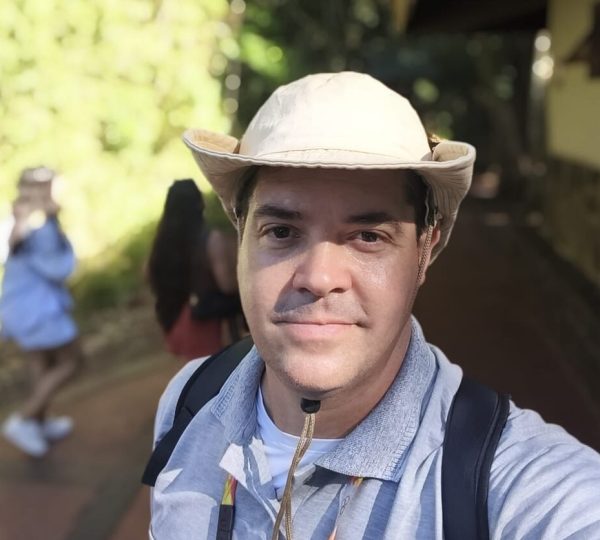 Denis, guide touristique - Gare de la Gorge du Diable